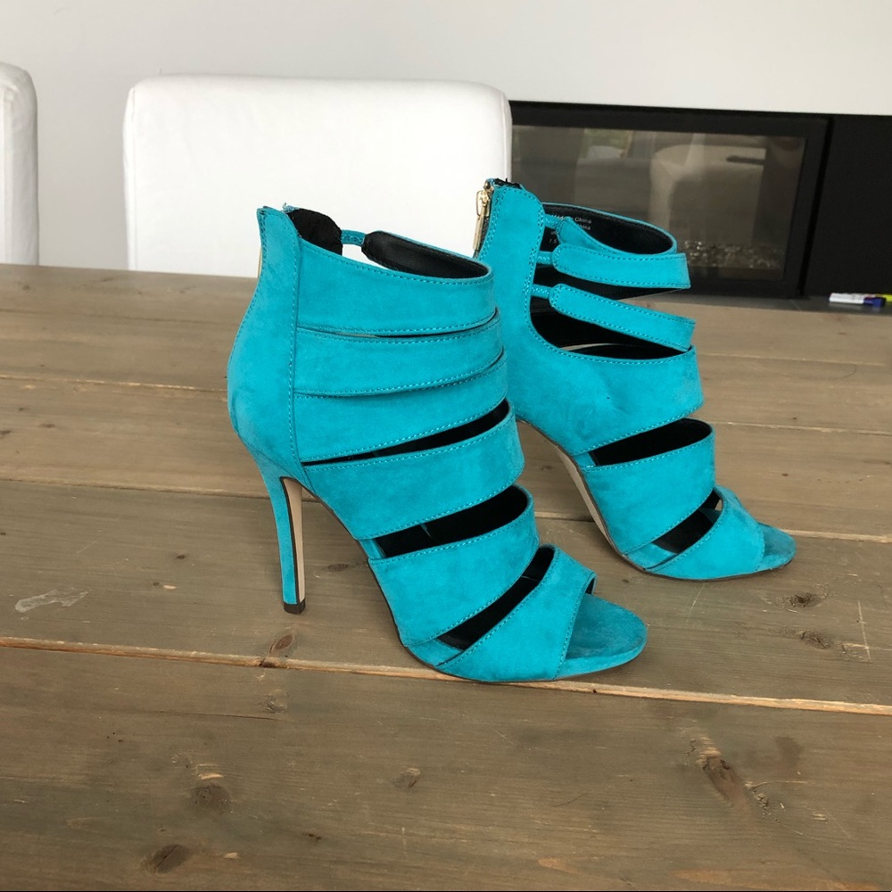 Superb high heels